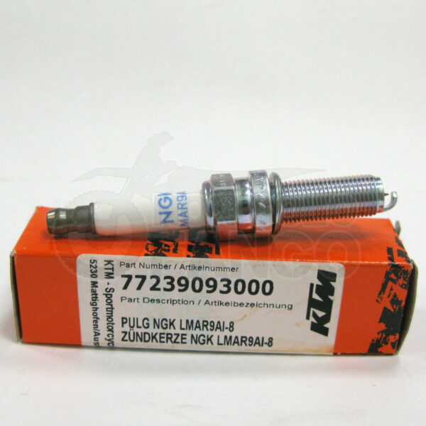 Candela NGK LMAR9AI-8 KTM EXC-F 350 ed SX-F 250 e 350 dal 2011 al 2016