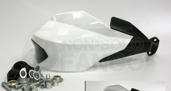 Coppia paramani chiusi bianchi versione avvolgente