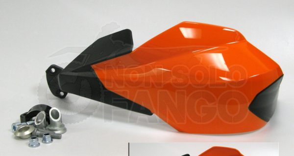 Coppia paramani chiusi arancio versione avvolgente