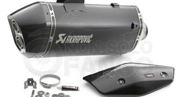 Silenziatore slip-on Akrapovic Black Adventure 1050 1190 1290 dal 2013 al 2016