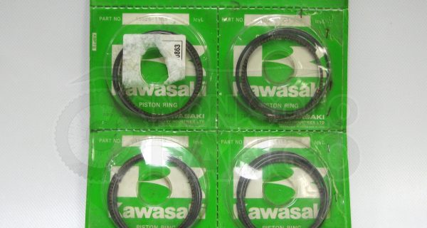 Serie segmenti maggiorati 0,50 mm Kawasaki ZR-7 dal 1999 al 2003
